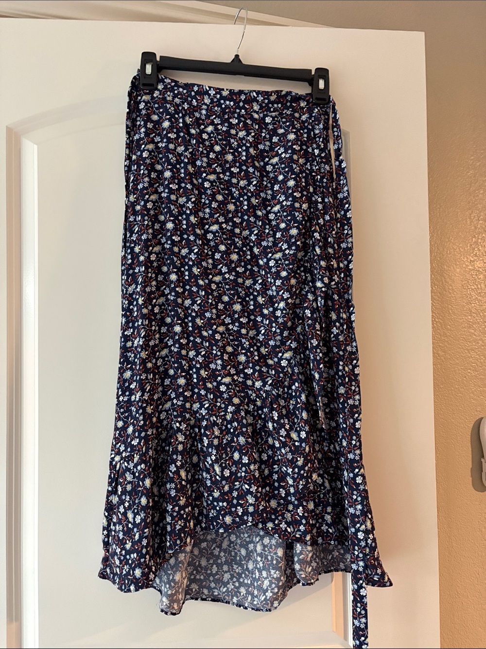 Madewell Navy Floral Tie-Detail A-Line Midi Skirt